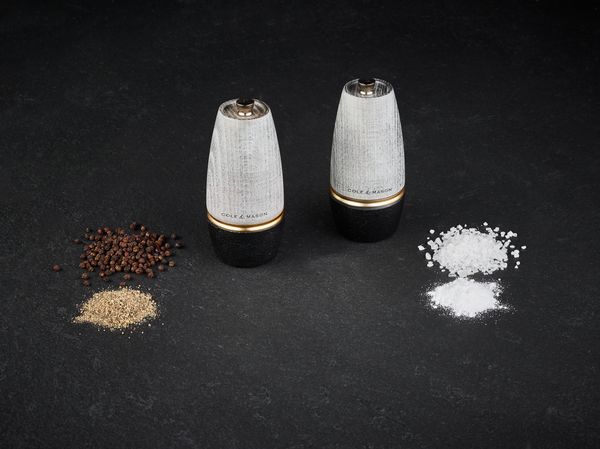Cole & Mason Bridgwater Pepper Mill - Image 2