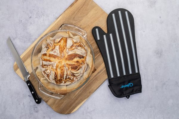 Cuisena Silicone & Fabric Oven Glove - Black Stripe - Image 2