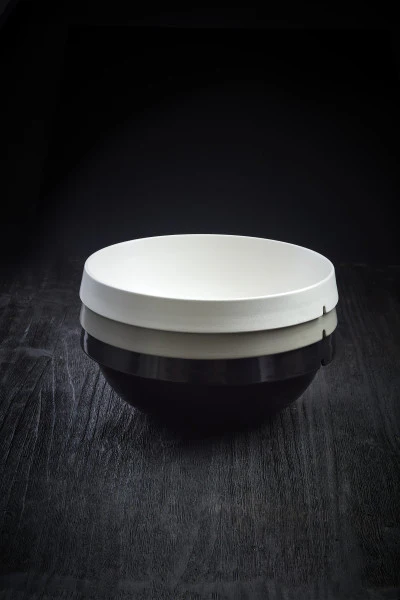 Emile Henry Salad Bowl - 25 x 9.5cm - 2.50L - Image 5