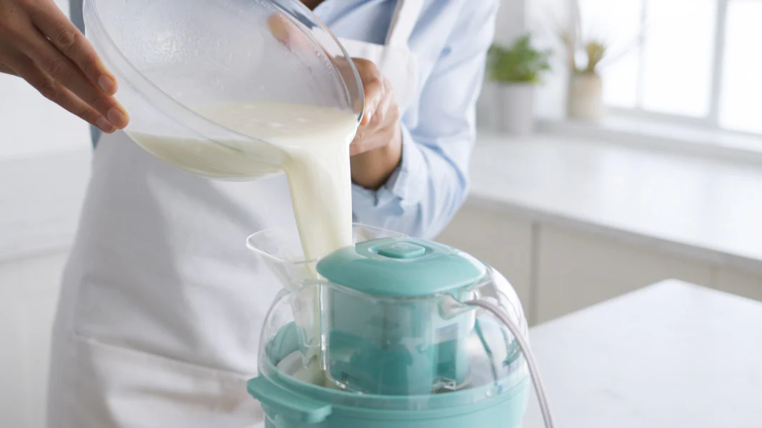 Greenlife Ice Cream Maker- Turquoise 1.4L - Image 3
