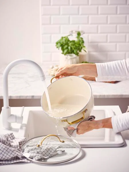 GreenPan Padova PFAS Free Casserole 24cm/4.71L Cream - Image 4