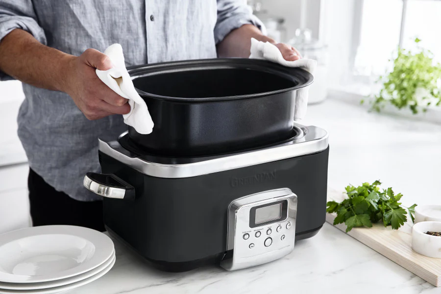 GreenPan Slow Cooker 6L - Black Nonstick - Image 4