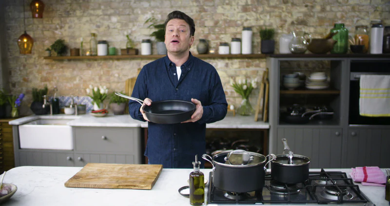 Jamie Oliver Tefal Cook’s Classics Non-stick Frypan - 30cm - Image 2