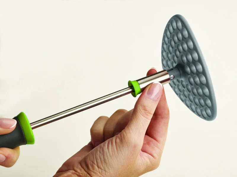 Joseph Joseph Delta Folding Masher - Grey / Green - Image 4