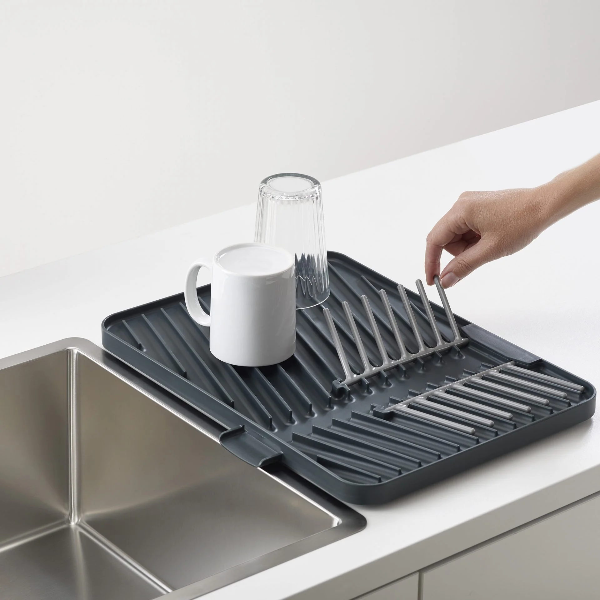 Joseph Joseph Flip-Up Drain Board Grey - Image 6