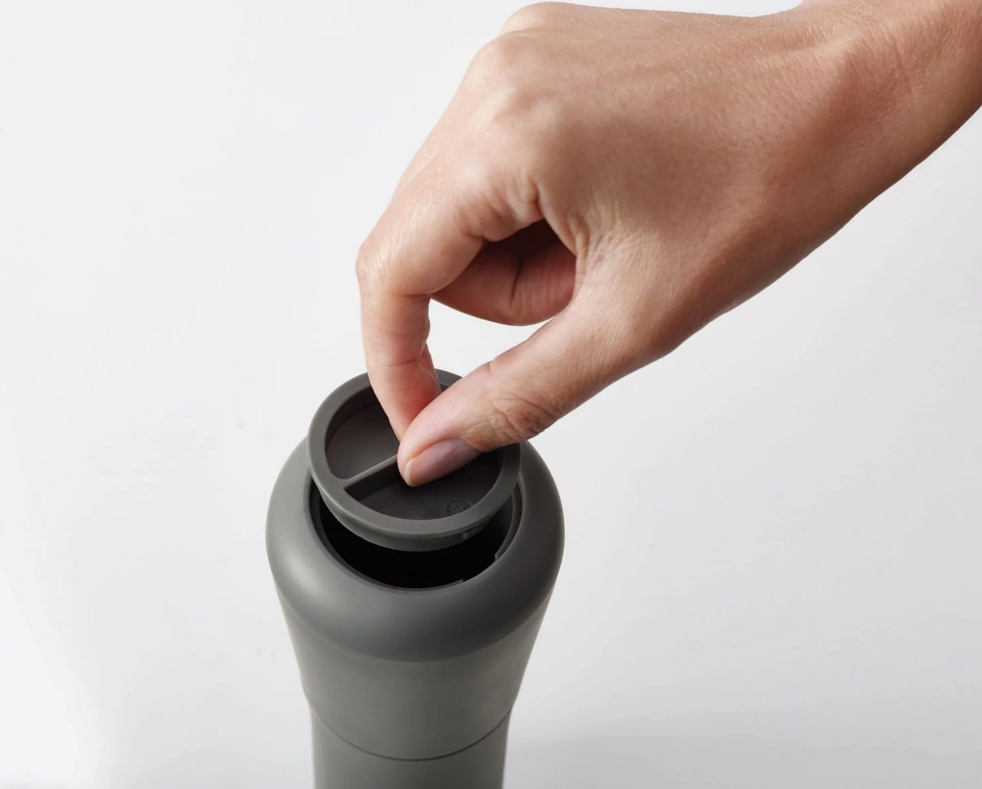 Joseph Joseph Milltop™ Salt & Pepper Mills - Sky - Image 7