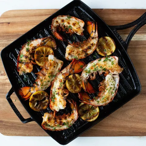 Lodge Blacklock Cast Iron Grill Pan 26cm - Image 2