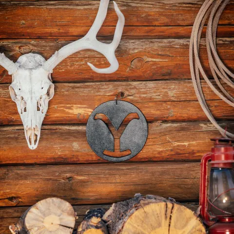 Lodge Yellowstone Power Y Cast Iron Trivet - 20cm - Image 4