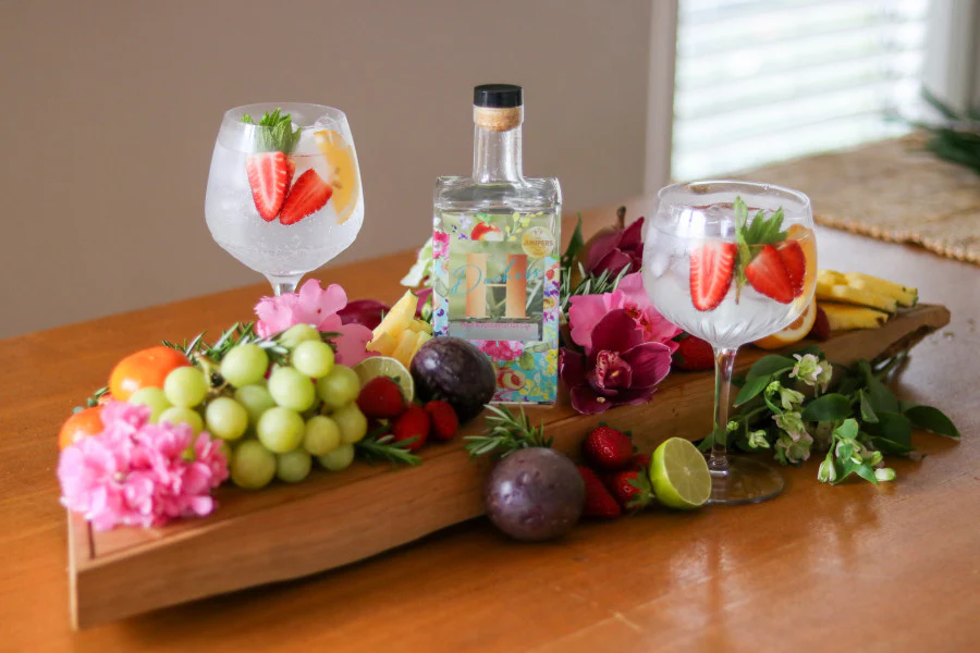 Luigi Bormioli Mixology Spanish Gin 800ml - Set 4 - Image 5