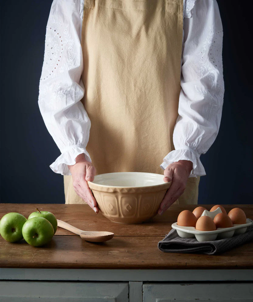 Mason Cash Cane Mixing Bowl, 21cm/1.1 Litre - Image 3