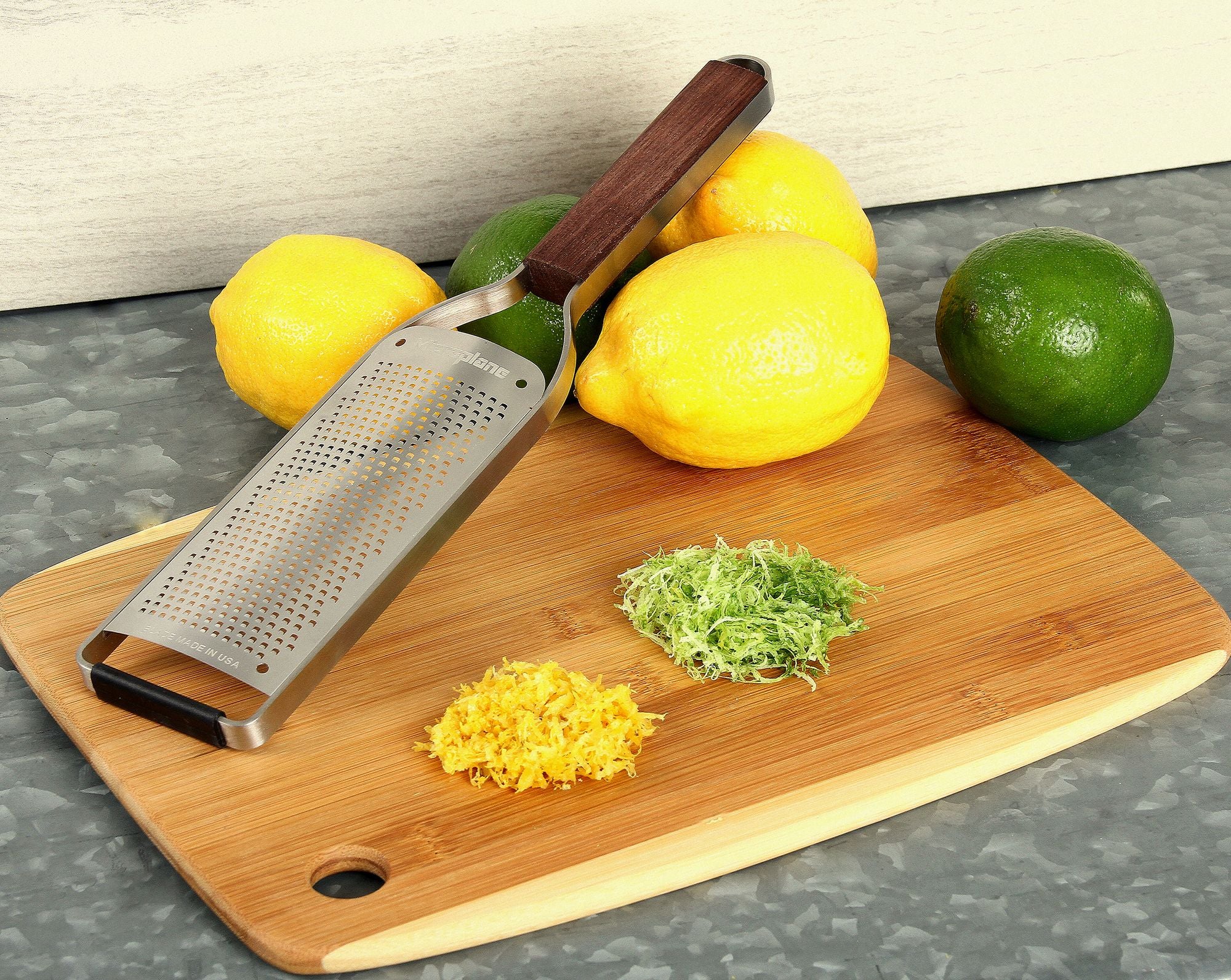 Microplane Master Series Fine Stainless Steel Grater - Image 4