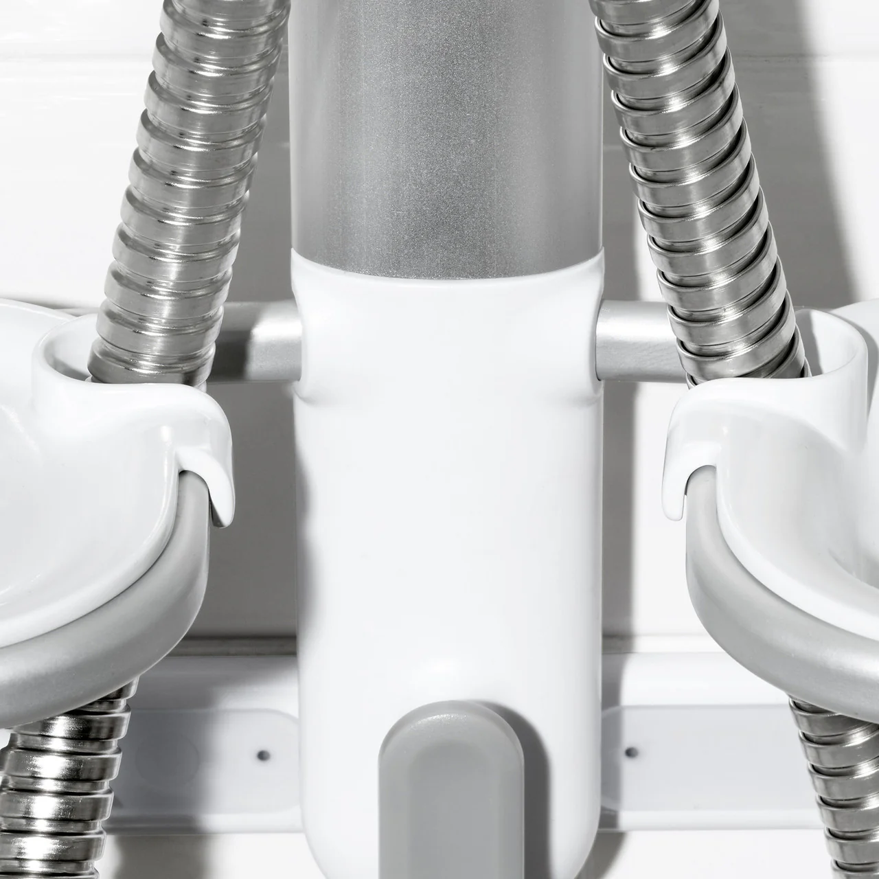 OXO Good Grips Aluminum Hose Keeper Shower Caddy - Image 3