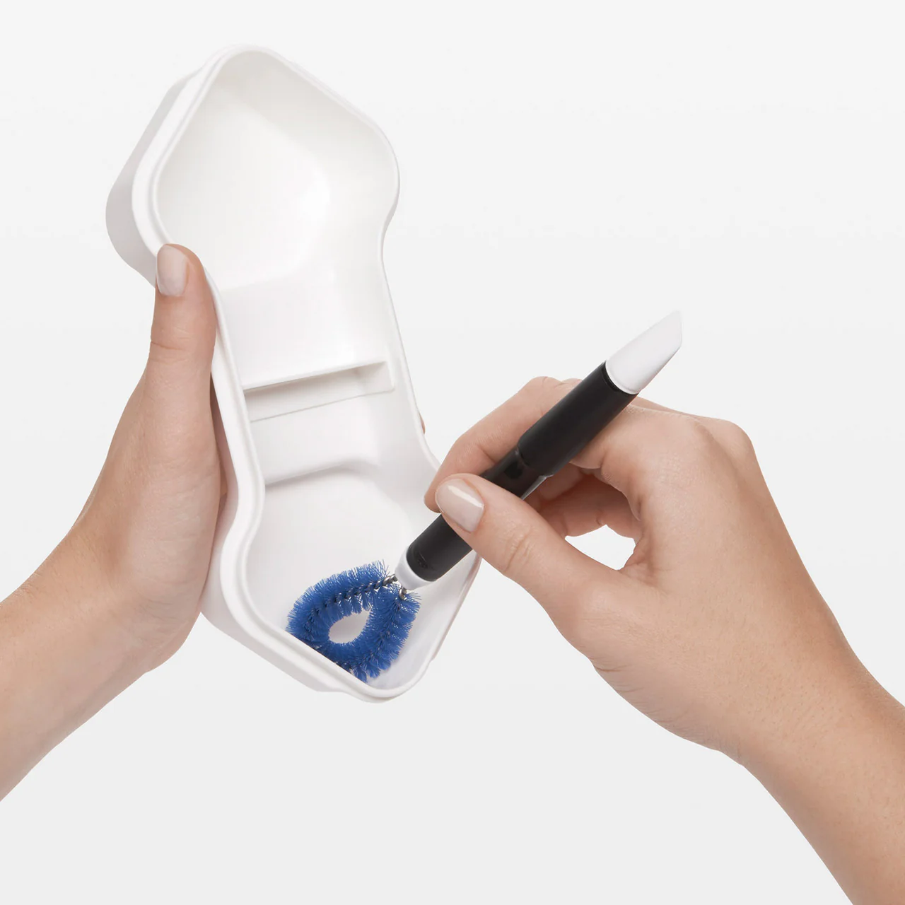 OXO Kitchen Appliance Cleaning Set - Image 4