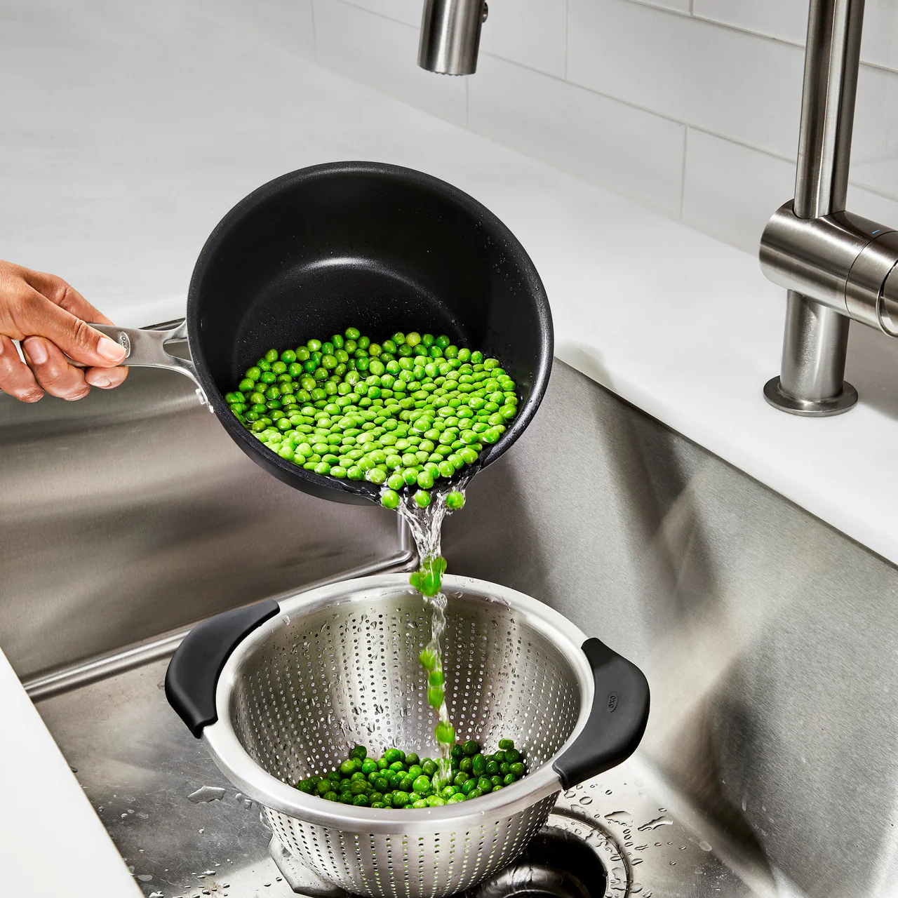 Oxo Stainless Steel Colander - Image 5