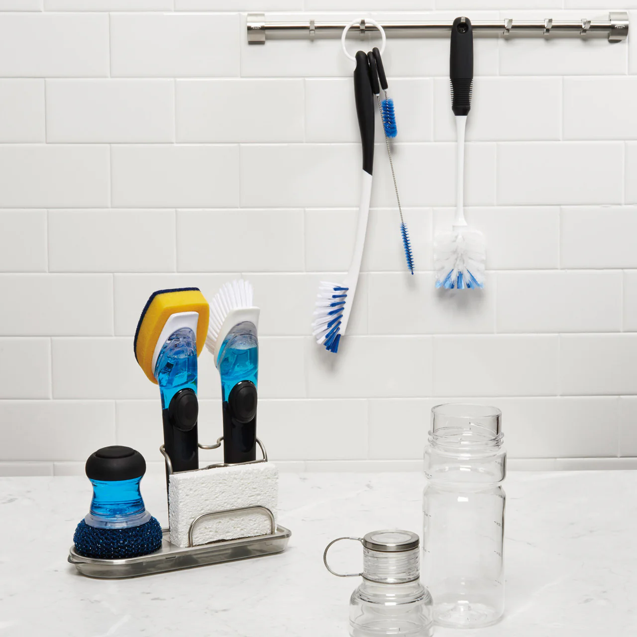 OXO Water Bottle Cleaning Set - Image 5
