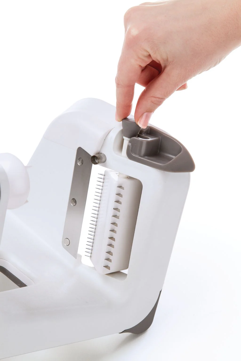Progressive PL8 Professional Spiralizer by Progressive - Thick & thin julienne, and thin ribbon - Image 3