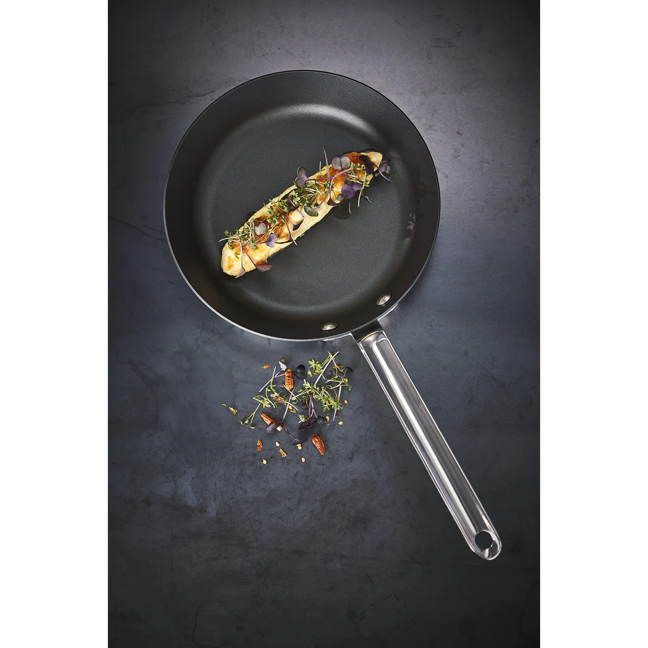 Scanpan Black Iron Fry Pan 22cm - Image 4