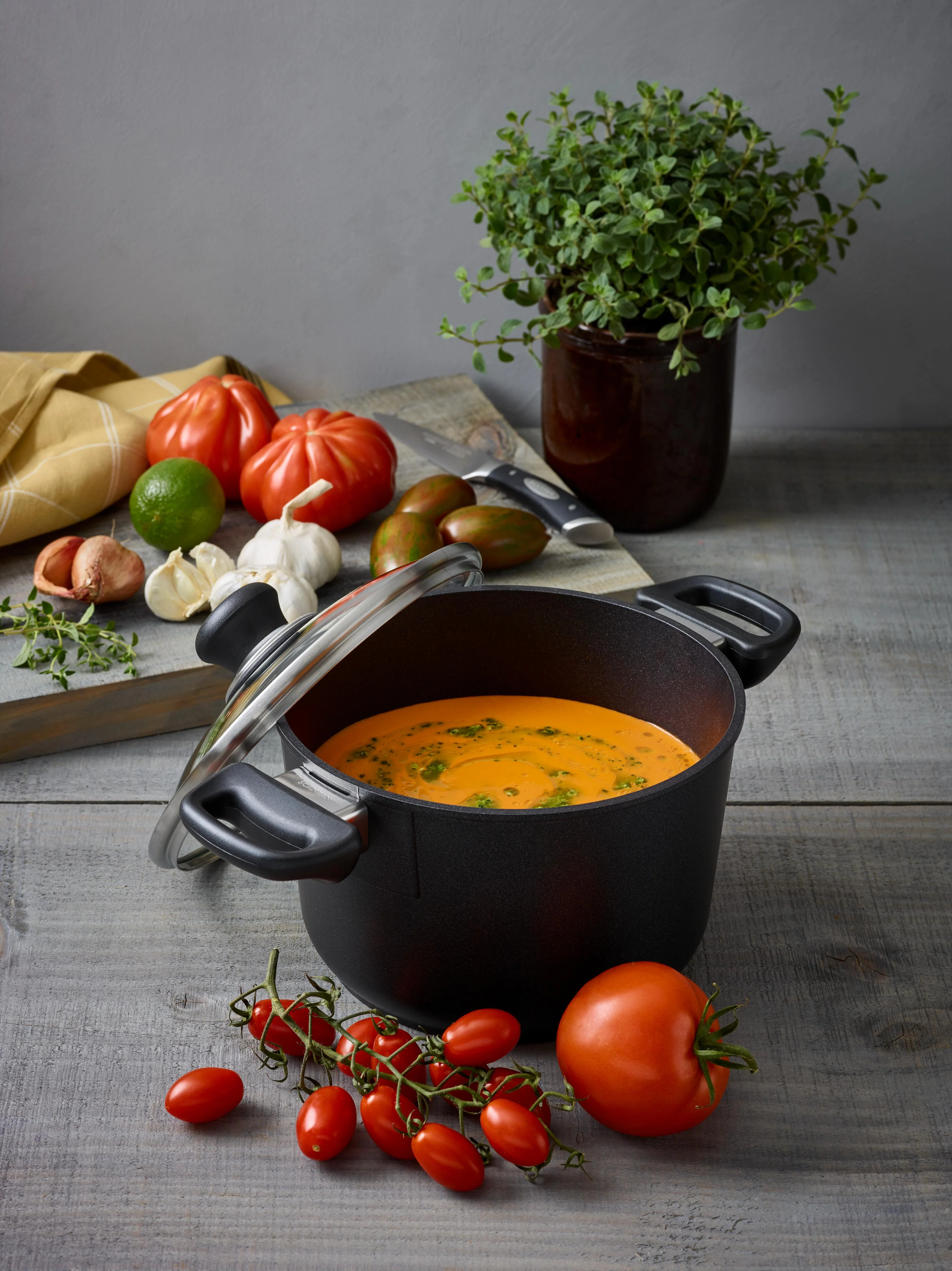 Scanpan Classic Nonstick Dutch Oven  - 26cm/6.5L - Image 4