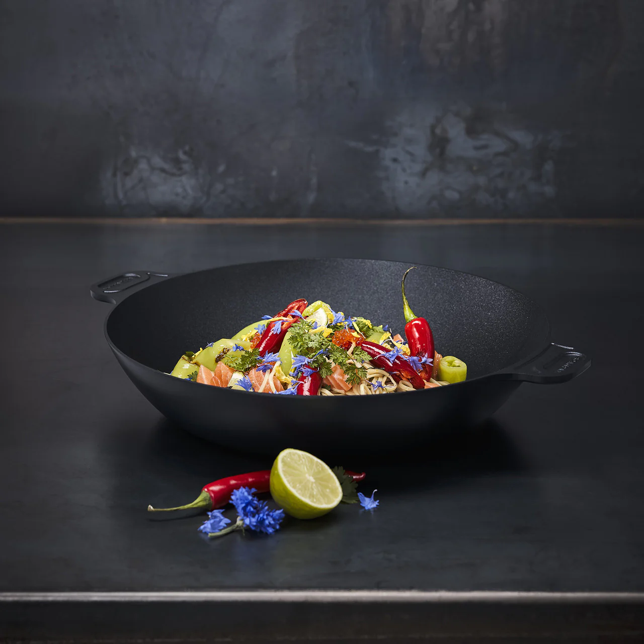 Scanpan Classic Induction Paella Pan 36cm - Image 3