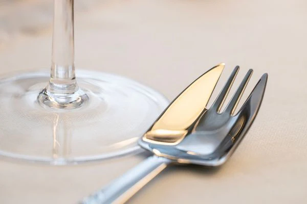 Splayd 74137 - SS Mirror Cake Server & Splayd Set/5 - Image 4