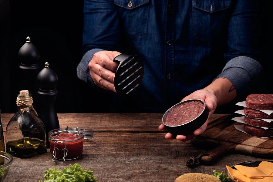 Tramontina Churrasco Black Barbecue Hamburger Press - Image 3