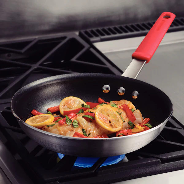 Tramontina Nonstick Restaurant Fry Pan - 25cm/1.9L - Image 3