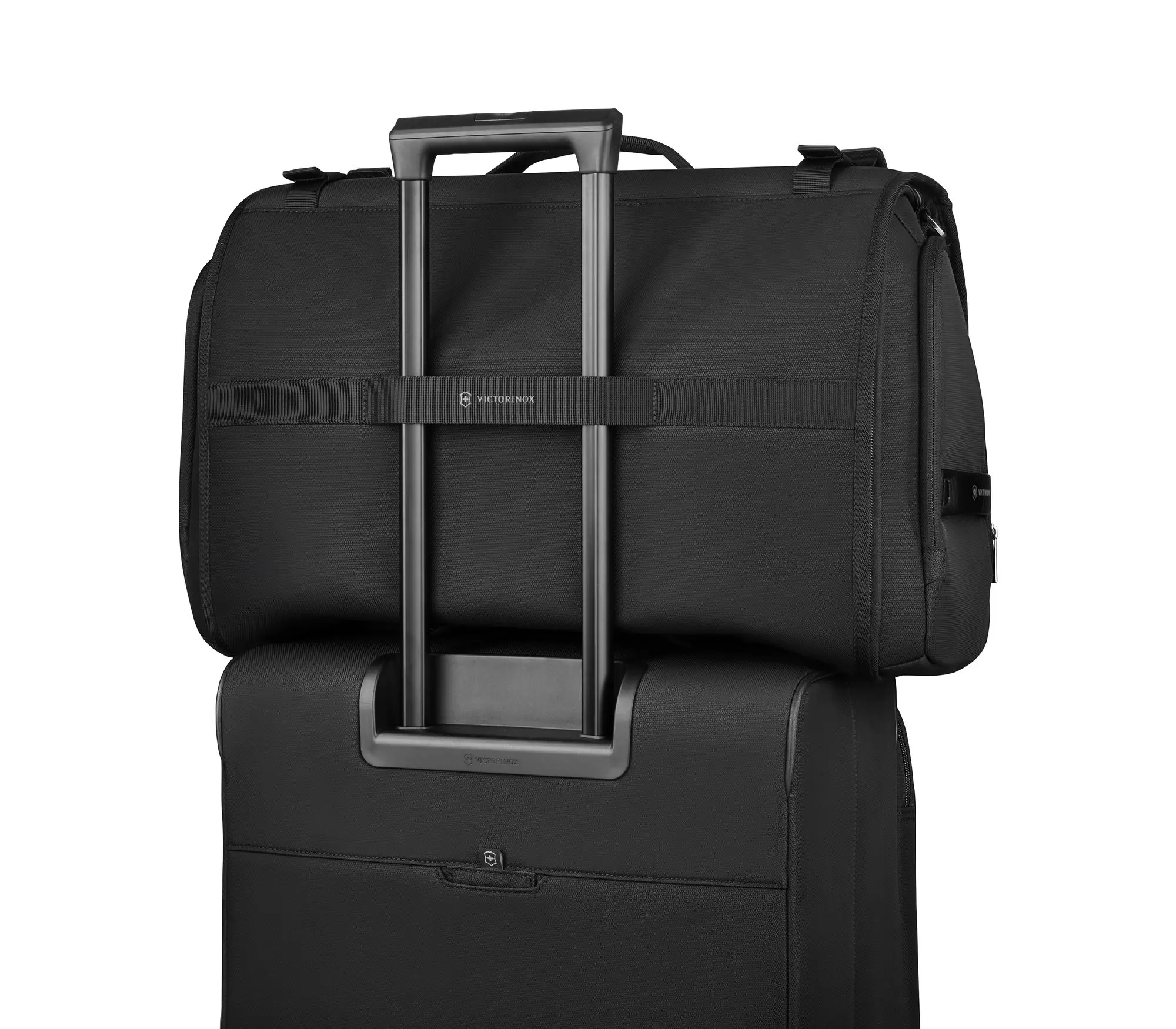 Victorinox Crosslight Garment Bag Black - 45L - Image 3