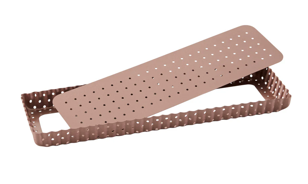 Wiltshire Rose Gold Perforated Rectangle Tart Pan - Image 4