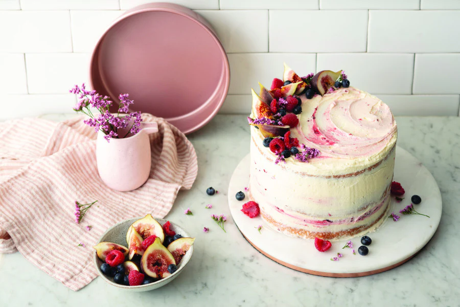 Wiltshire Rose Gold Round Cake Pan 20cm - Image 4