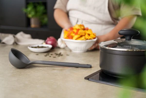Zyliss Soup Ladle - Image 4